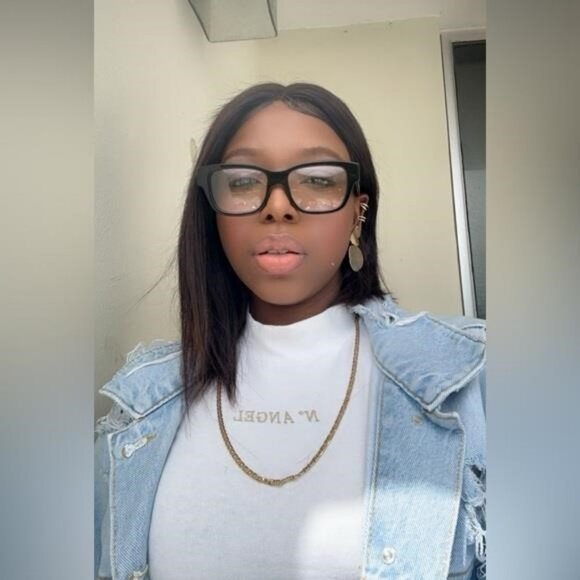 GUCCI GG1428O 001 square Gucci optical comes in a shiny black frame - Picture 1 of 15